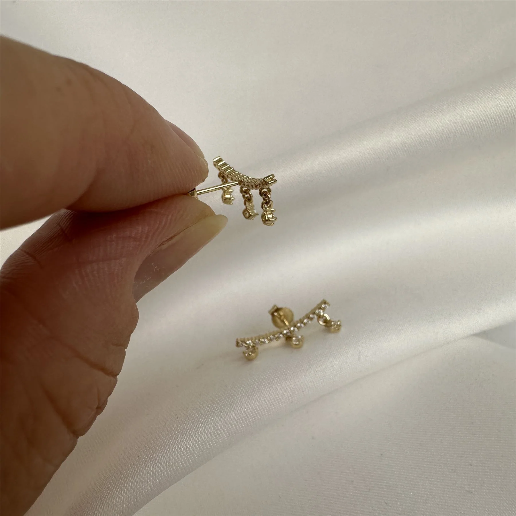 9ct Gold Clear CZ Climber Dangle Stud Earrings - Image 6
