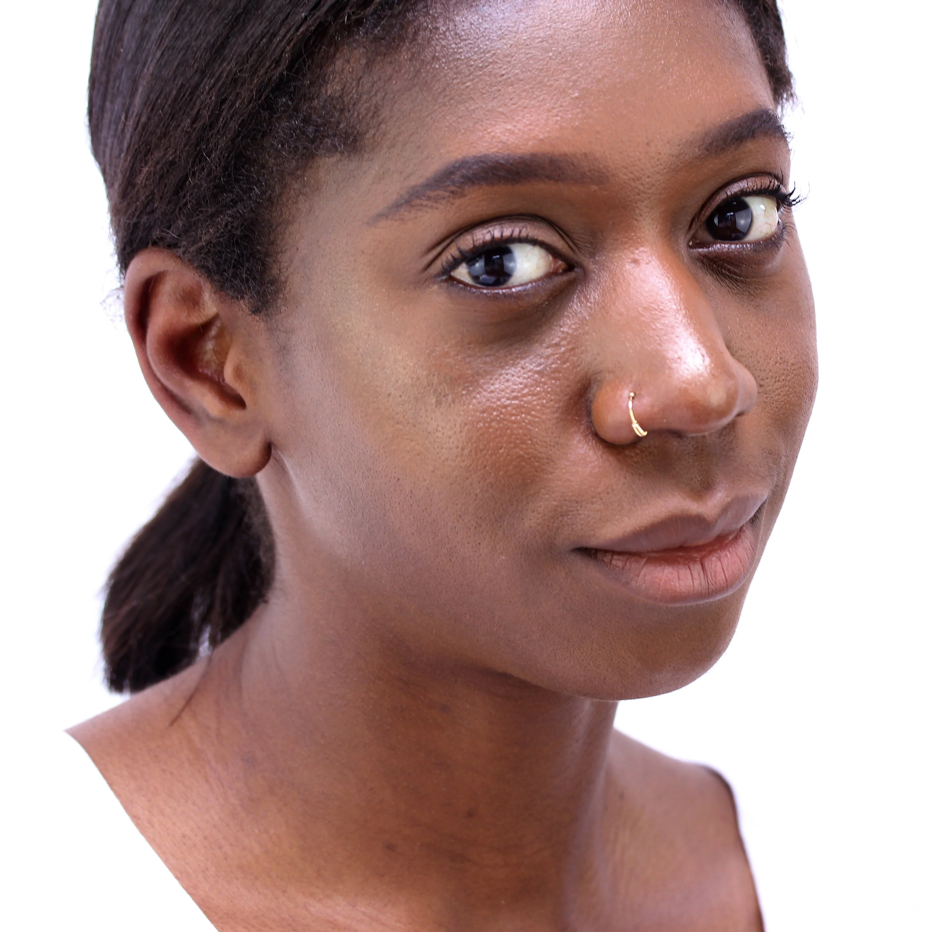 9ct Gold Spring 10mm Nose Ring - Image 4