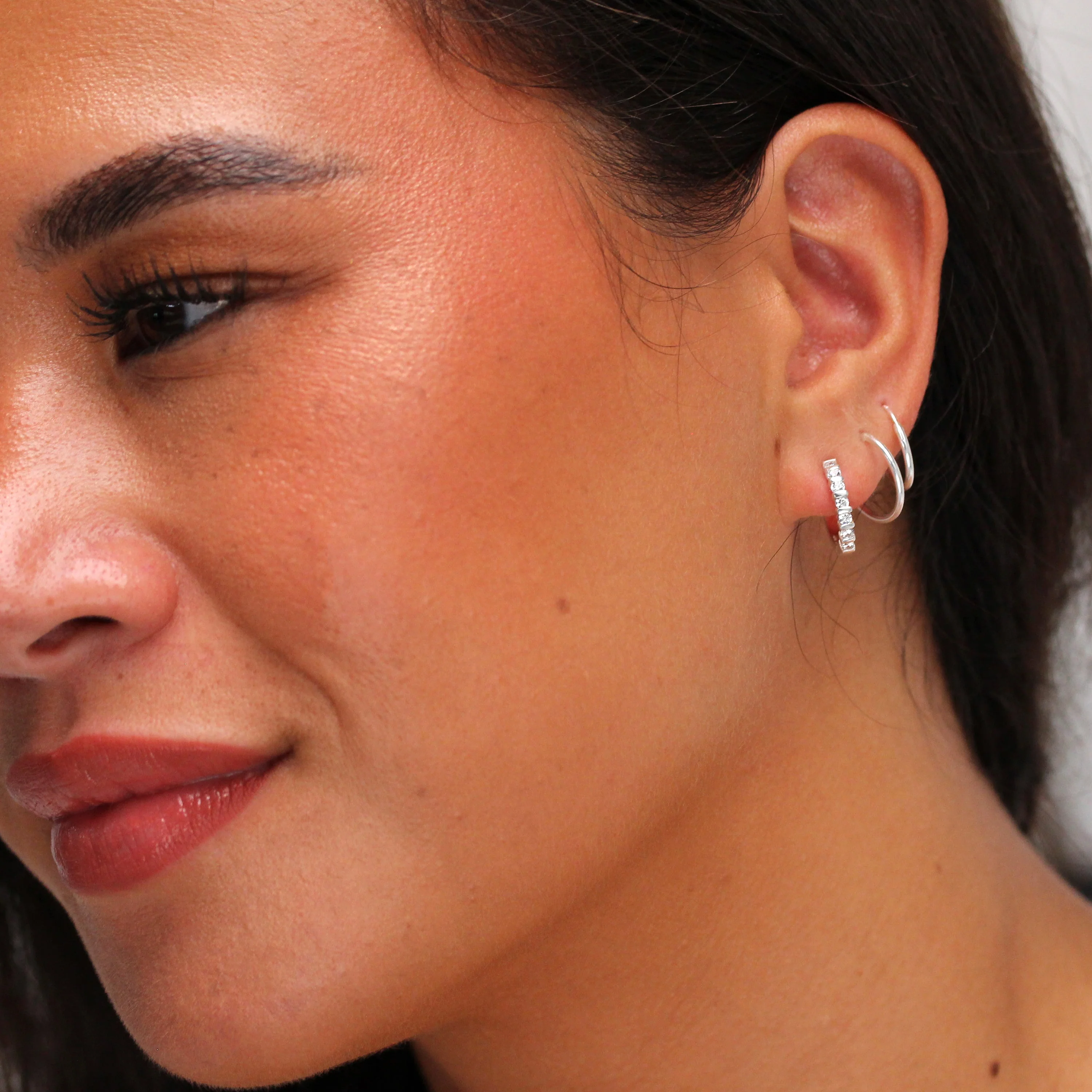 Sterling Silver CZ Bar Set Huggie 15mm Hoop Earrings - Image 3